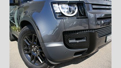 Defender 110 1