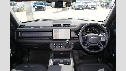 Defender 110 5