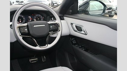 Range Rover Velar 11
