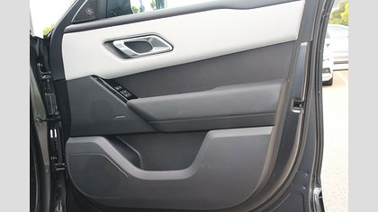 Range Rover Velar 10