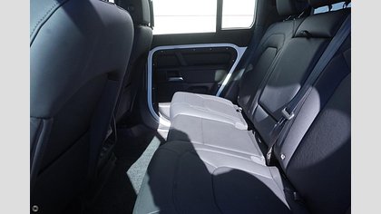 Defender 110 14