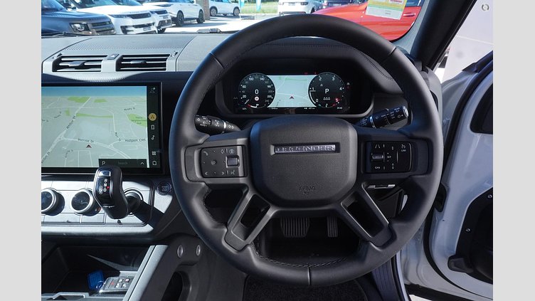 2025 Approved Land Rover Defender 110 Fuji White D350 Diesel Mild Hybrid X-Dynamic SE