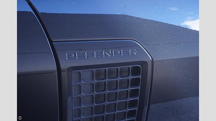 Defender 110 7