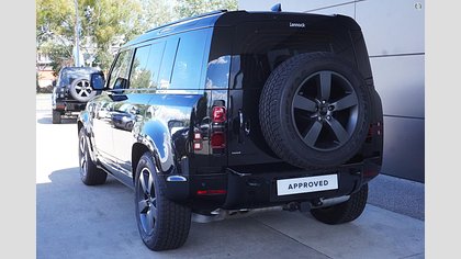 Defender 110 3