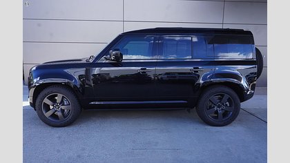 Defender 110 2