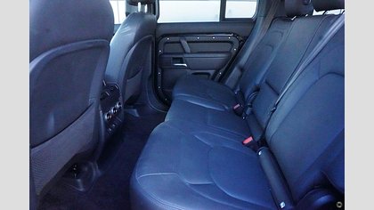 Defender 110 15