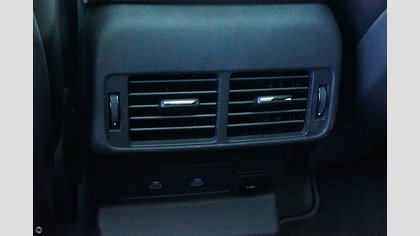 Range Rover Velar 8