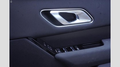 Range Rover Velar 11