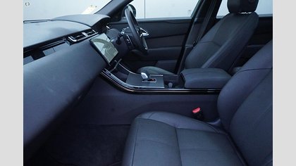 Range Rover Velar 13