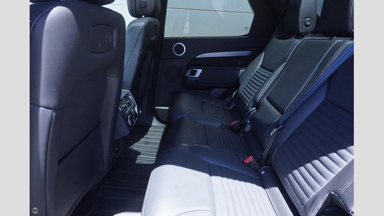 2025 Approved Land Rover Discovery Fuji White D350 Diesel Mild Hybrid Dynamic SE
