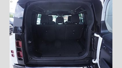 Defender 110 5