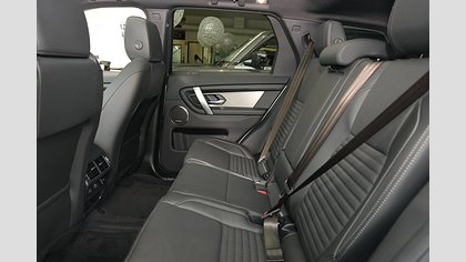 Discovery Sport 17