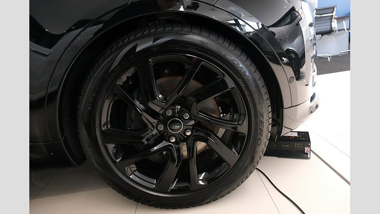 2025 Approved Land Rover Discovery Santorini Black D350 Diesel Mild Hybrid Dynamic SE