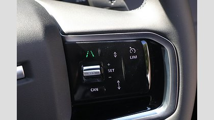 Discovery Sport 9