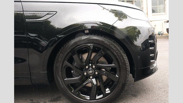 2025 Approved Land Rover Discovery Santorini Black D350 Diesel Mild Hybrid Dynamic SE