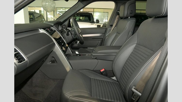 2025 Approved Land Rover Discovery Eiger Grey D350 Diesel Mild Hybrid Dynamic SE