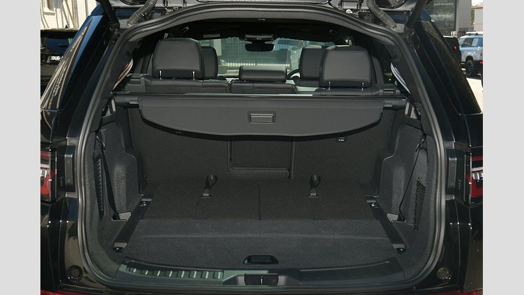 2025 Approved Land Rover Discovery Sport Santorini Black P250 Standard Wheelbase Dynamic SE