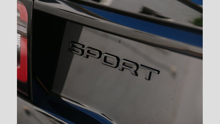 2025 Approved Land Rover Discovery Sport Santorini Black P250 Standard Wheelbase Dynamic SE