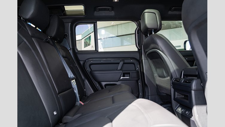 2024 Approved Land Rover Defender 110 Carpathian Grey D350 3.0L Inline 6 Cylinder Twin-Turbo Diesel Mild Hybrid D350 X-Dynamic SE - 25.5MY