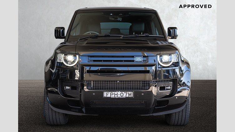 2025 Approved Land Rover Defender 110 Santorini Black D350 3.0L Inline Six Cylinder Twin-Turbo Diesel Mild Hybrid D350 X-Dynamic HSE - 25.5MY