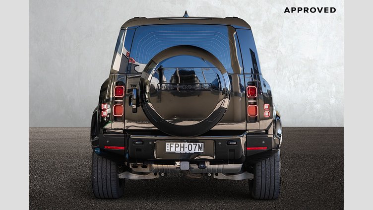 2025 Approved Land Rover Defender 110 Santorini Black D350 3.0L Inline Six Cylinder Twin-Turbo Diesel Mild Hybrid D350 X-Dynamic HSE - 25.5MY