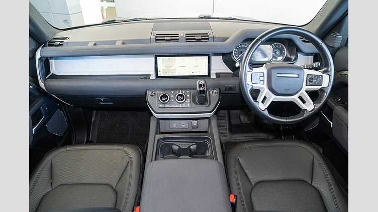 2022 Approved Land Rover Defender 90 Pangea Green D250 3.0L Inline 6 Cylinder Twin-Turbo Diesel Mild Hybrid D250 S - 23MY