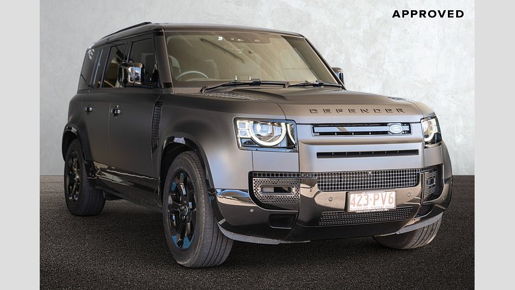 2024 Approved Land Rover Defender 110 Carpathian Grey D350 3.0L Inline 6 Cylinder Twin-Turbo Diesel Mild Hybrid D350 X-Dynamic SE - 25.5MY