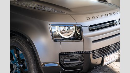 Defender 110 5