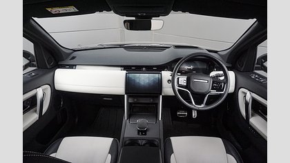 Discovery Sport 17