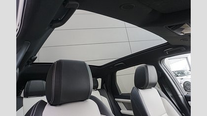 Discovery Sport 14