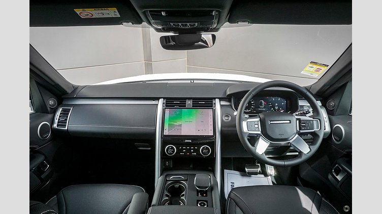 2025 Approved Land Rover Discovery Fuji White D350 Diesel Mild Hybrid Dynamic SE