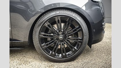 Range Rover 5