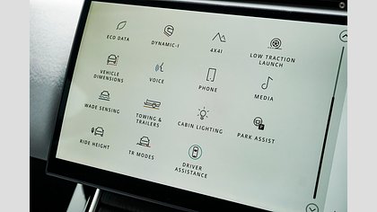 Range Rover Velar 17