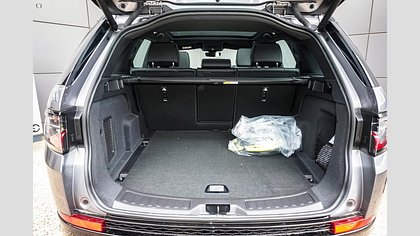 Discovery Sport 9