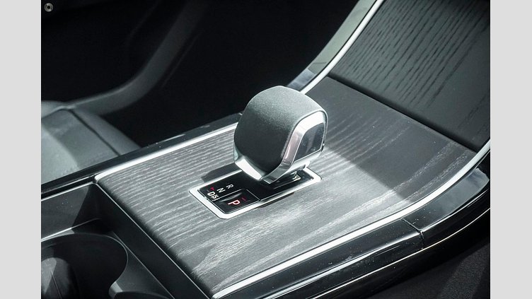2025 Approved Land Rover Range Rover Velar Zadar Grey P250 Petrol Standard Wheelbase Dynamic SE
