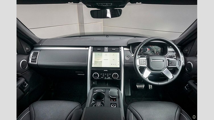 2024 Approved Land Rover Discovery Santorini Black D300 Diesel Mild Hybrid Standard Wheelbase Dynamic HSE