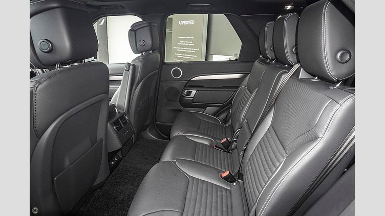 2024 Approved Land Rover Discovery Santorini Black D300 Diesel Mild Hybrid Standard Wheelbase Dynamic HSE