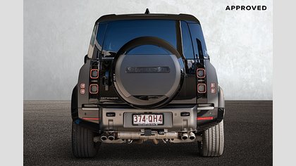 Defender 90 4