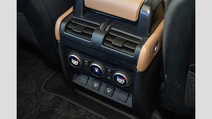 Defender 90 23