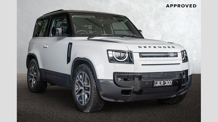 2025 Approved Land Rover Defender 90 Fuji White D250 3.0L Inline 6 Cylinder Twin-Turbo Diesel Mild Hybrid D250 S - 26MY