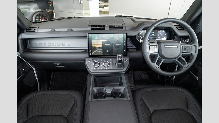 2025 Approved Land Rover Defender 90 Fuji White D250 3.0L Inline 6 Cylinder Twin-Turbo Diesel Mild Hybrid D250 S - 26MY