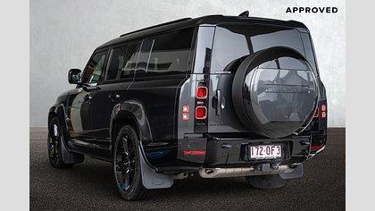Defender 130 1
