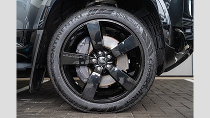 Defender 130 31