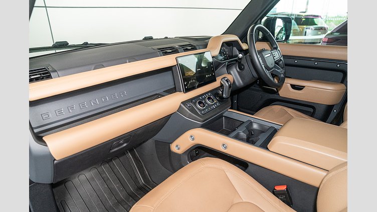 2024 Approved Land Rover Defender 130 Carpathian Grey P400 3.0L Inline 6 Cylinder Twin-Turbo Petrol Mild Hybrid P400 X-Dynamic SE - 25MY