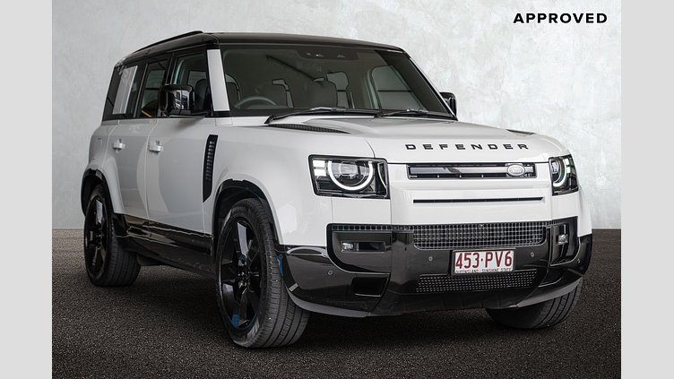 2026 Approved Land Rover Defender 110 Fuji White D350 3.0L Inline Six Cylinder Twin-Turbo Diesel Mild Hybrid D350 X-Dynamic SE - 26MY