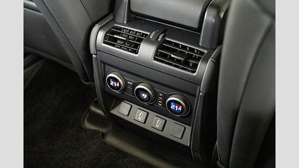 Defender 110 23