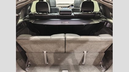 Discovery Sport 9