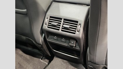 Discovery Sport 17