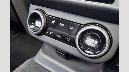 Range Rover Velar 49