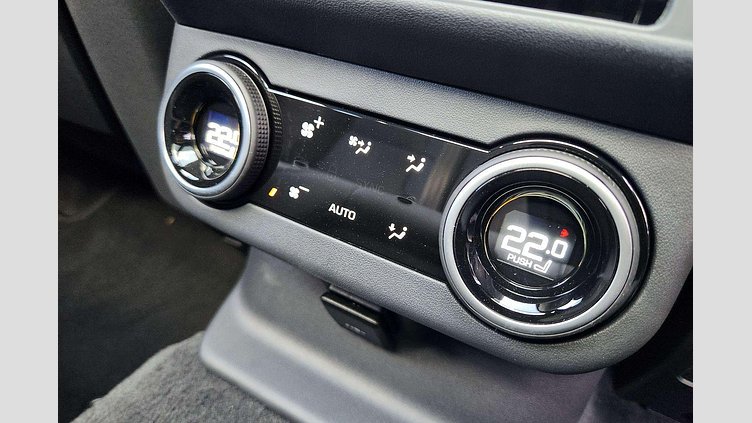 2025 Approved Land Rover Range Rover Velar Varesine Blue P250 Petrol Standard Wheelbase Dynamic SE
